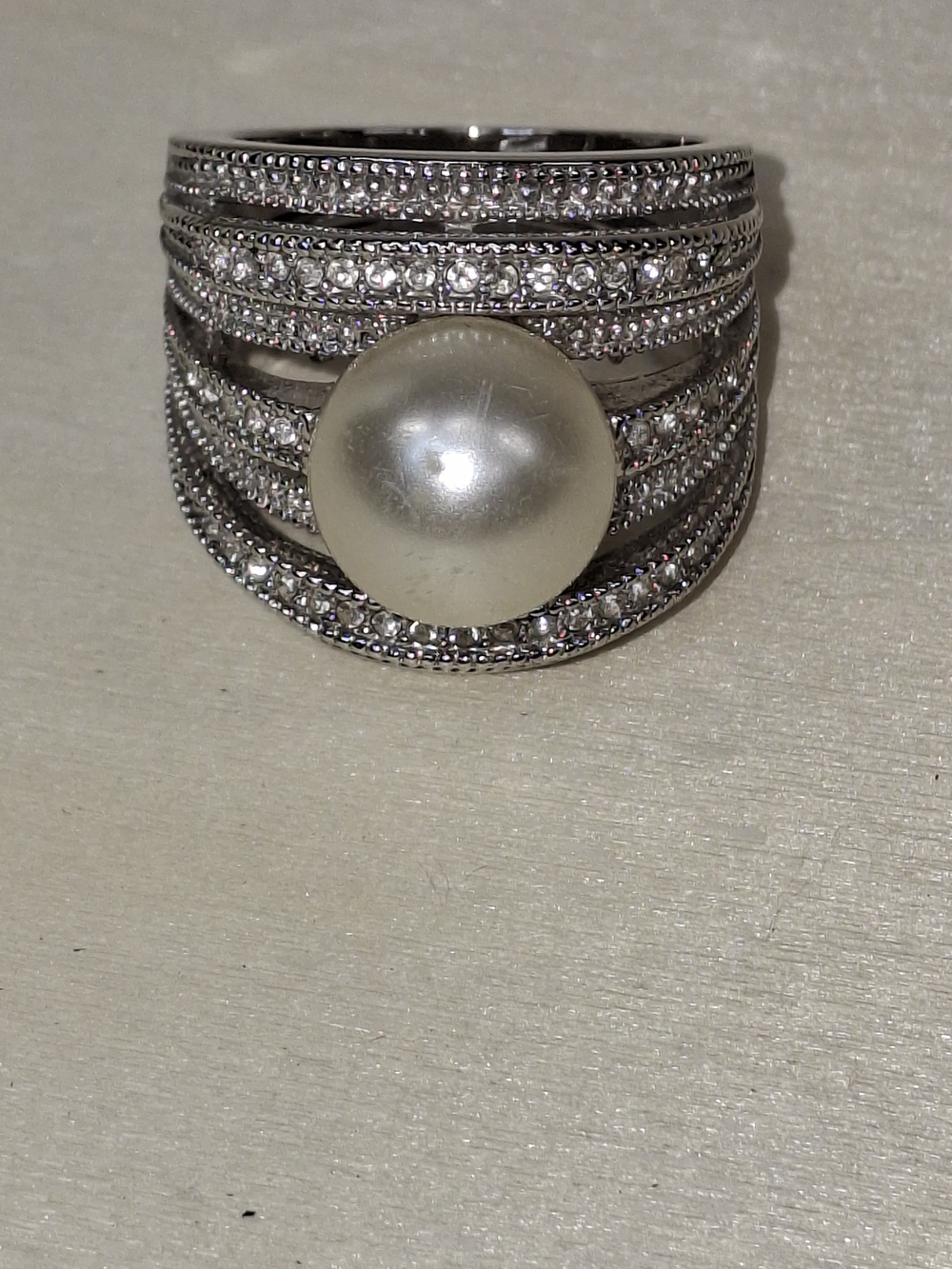 Cocktail Ring - Elegant Silver Pearl Statement Ring - White Pearl Accent